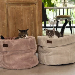 Designed By Lotte Gerippter Katzenkorb -Myd Pet Geschaft desgined by lotte ribbed kattenmand 190077 2000 none