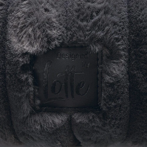 Designed By Lotte Katzenbett Reza 8 Designed By Lotte Katzenbett Reza – Bild 8